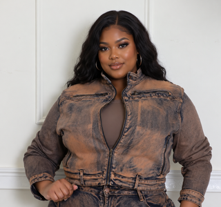 Women’s Tops – Blouses, Bodysuits & Peplum Tops