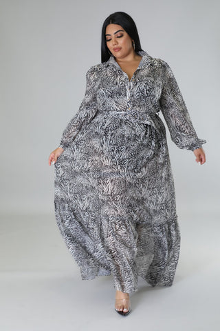Plus Size Abstract Print Long Sleeve Maxi Dress with Belt