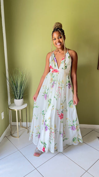 Eden Bloom Maxi Dress | Effortless Summer Elegance - Tulleys Boutique