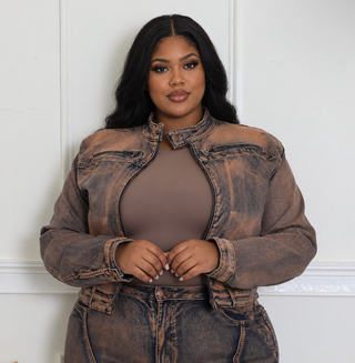 Women’s Tops – Blouses, Bodysuits & Peplum Tops
