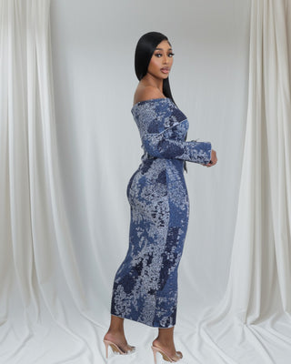 Blue Crush Off-Shoulder Stunner
