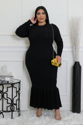 Model wearing essential sculpt knit Black maxi dress front view
