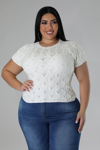 Plus Size Tops | Chic & Flattering Styles | Tulleys Boutique