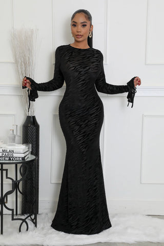 Black long sleeve open back maxi dress for women