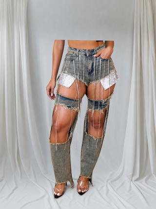  Women’s vintage wash rhinestone cutout distressed jeans with fringe