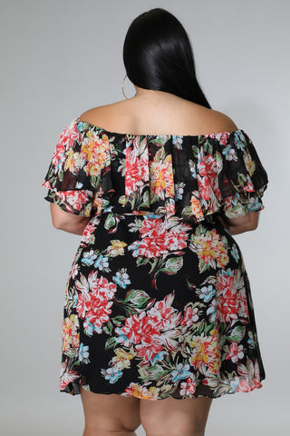 Women's plus size off-shoulder dress styled for date night — Tulleys Boutique
