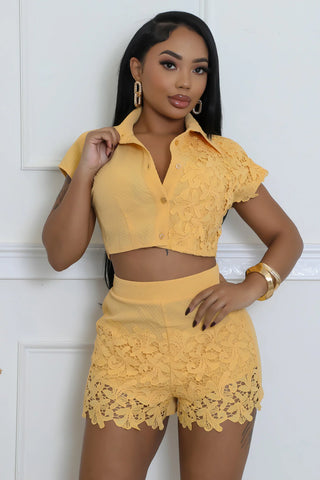 Yellow lace detail two piece short set women outfit