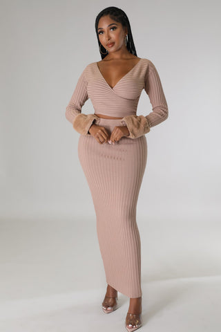 ribbed knit skirt set with faux fur cuff sleeves
