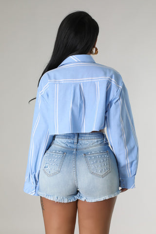 trendy pinhole denim shorts women casual boutique fashion
